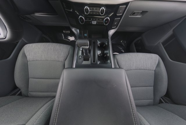 2023 Ford F-150 Lightning — photo 16 of 19