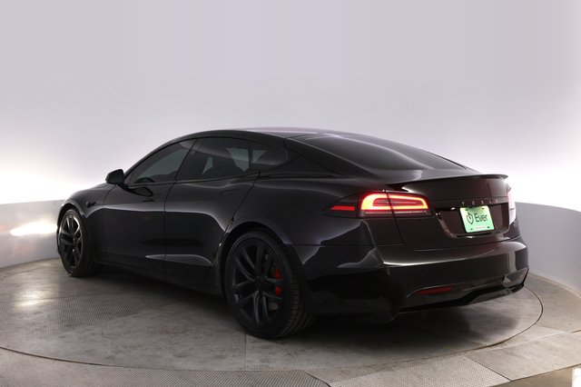2023 Tesla Model S — photo 13 of 22