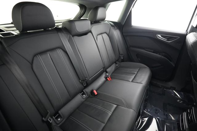 2023 Audi Q4 e-tron — photo 4 of 23