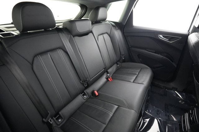 2023 Audi Q4 e-tron — photo 4 of 23