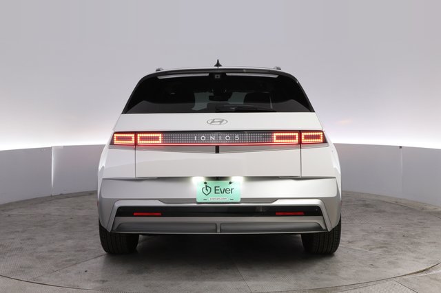 2026 Hyundai IONIQ 5 — photo 12 of 21