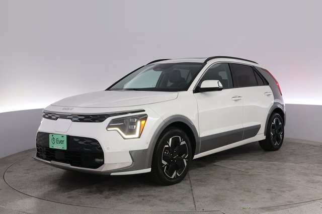 2024 Kia Niro EV — VIN KNDCT3L12R5092609