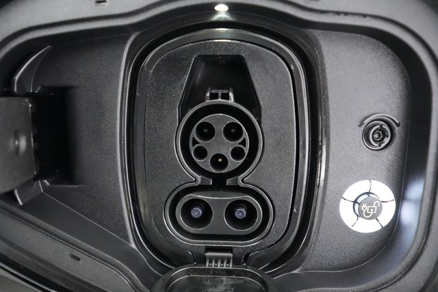 2025 Ford Mustang Mach-E — photo 8 of 24