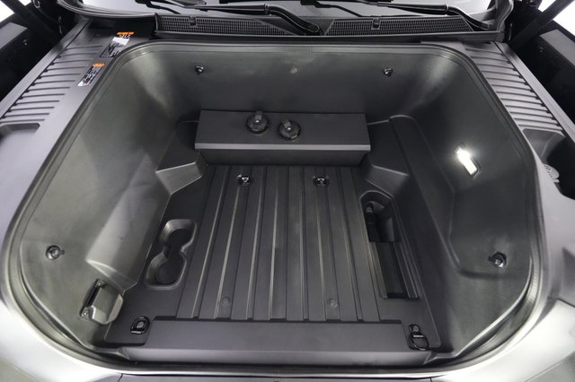 2026 GMC Sierra EV — photo 17 of 19
