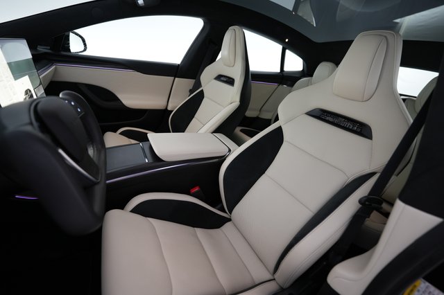 2026 Tesla Model S — photo 3 of 26