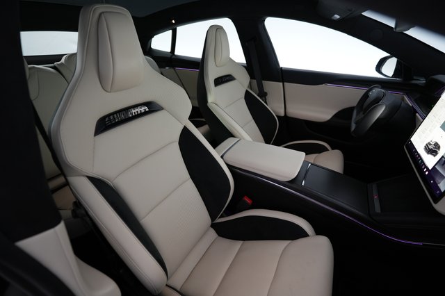 2026 Tesla Model S — photo 18 of 26