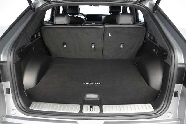 2023 Genesis GV60 — photo 6 of 25