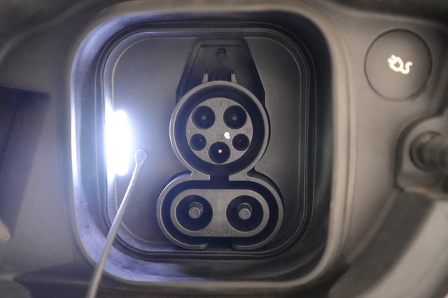 2023 Volvo C40 Recharge — photo 8 of 21