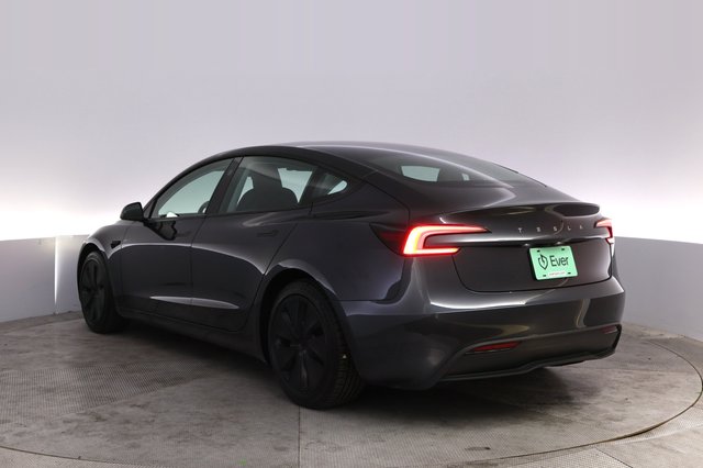 2024 Tesla Model 3 — photo 13 of 22