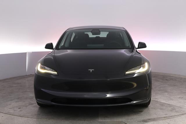 2024 Tesla Model 3 — photo 9 of 22