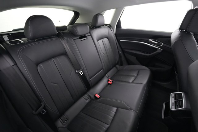 2024 Audi Q8 e-tron — photo 4 of 21
