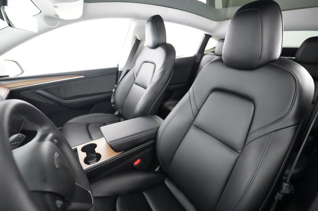 2023 Tesla Model Y — photo 3 of 21