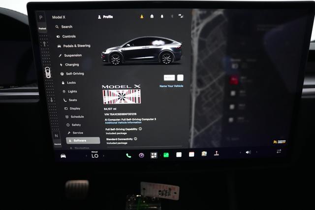2022 Tesla Model X — photo 5 of 21