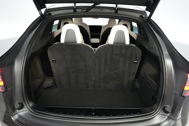 2024 Tesla Model X — photo 6 of 24