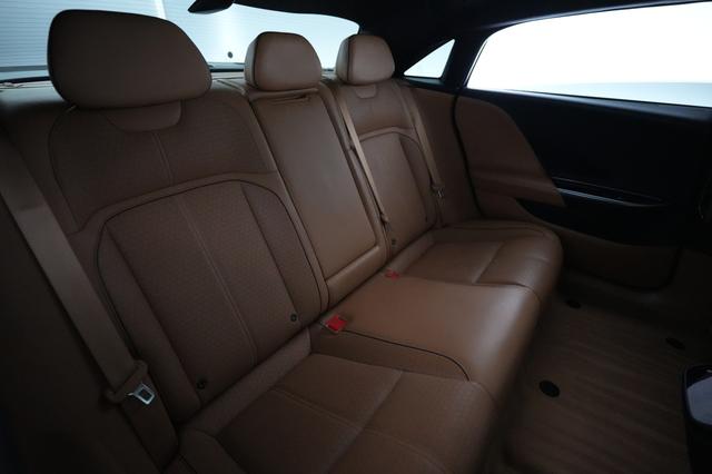 2023 Lucid Air — photo 4 of 22