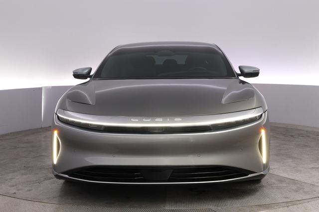 2023 Lucid Air — photo 9 of 22