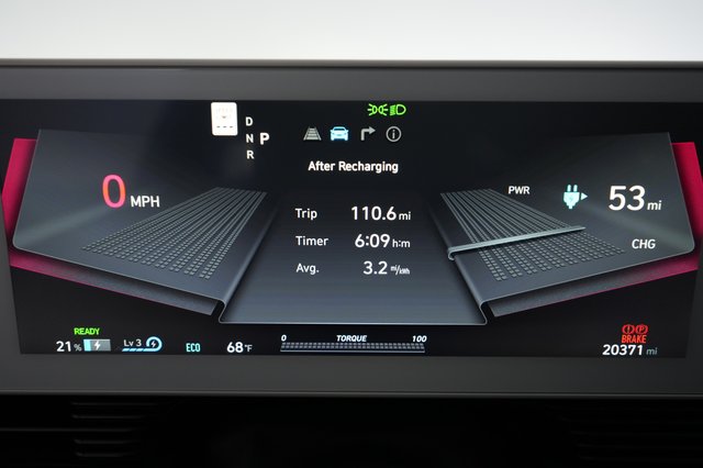2024 Hyundai IONIQ 5 — photo 5 of 25