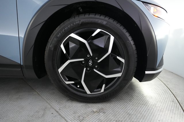 2024 Hyundai IONIQ 5 — photo 16 of 25