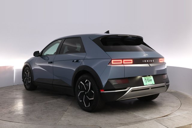 2024 Hyundai IONIQ 5 — photo 13 of 25