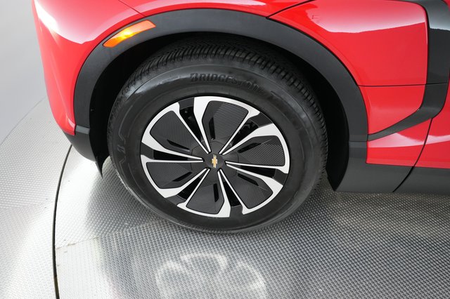 2024 Chevrolet Blazer EV — photo 13 of 24