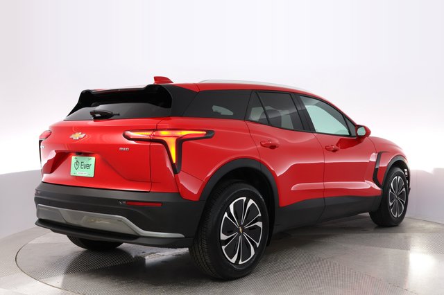 2024 Chevrolet Blazer EV — photo 2 of 24