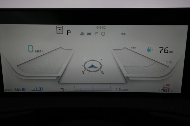 2023 Kia EV6 — photo 5 of 22