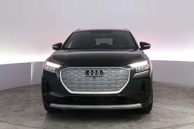 2023 Audi Q4 e-tron — photo 9 of 24