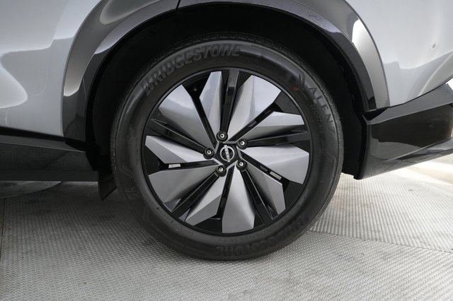 2023 Nissan Ariya — photo 7 of 20