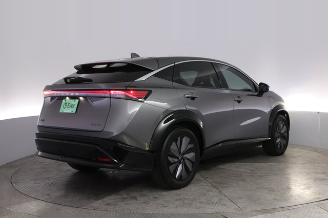 2023 Nissan Ariya — photo 2 of 20