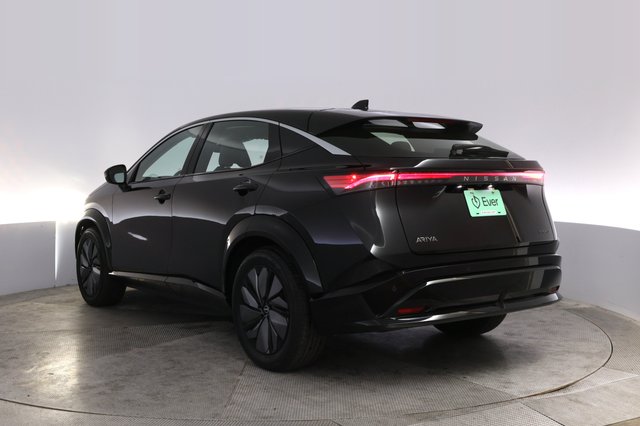2023 Nissan Ariya — photo 13 of 26