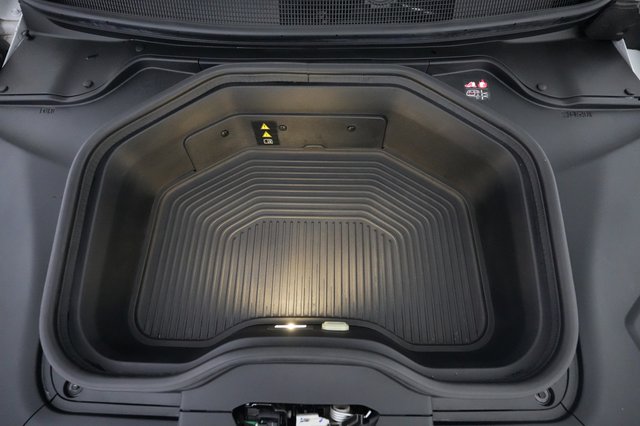 2024 Jeep Wagoneer S — photo 20 of 23