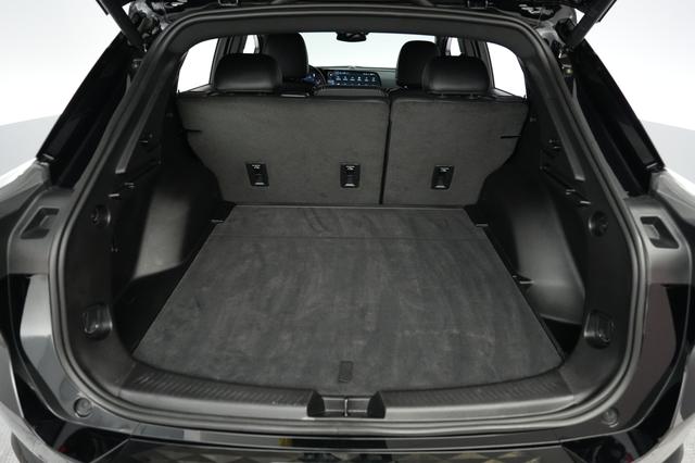 2024 Chevrolet Equinox EV — photo 6 of 21