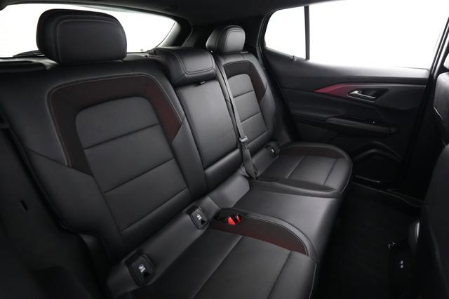 2024 Chevrolet Equinox EV — photo 4 of 21
