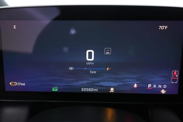 2024 Chevrolet Equinox EV — photo 5 of 21