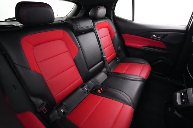 2024 Chevrolet Equinox EV — photo 4 of 21