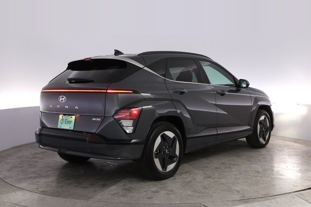 2024 Hyundai Kona Electric — photo 2 of 22