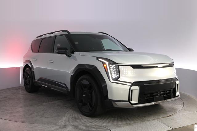 2024 Kia EV9 — photo 10 of 23