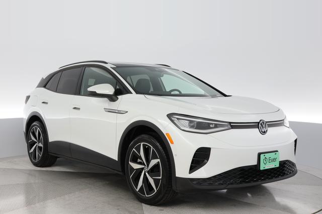 2025 Volkswagen ID.4 — photo 9 of 18