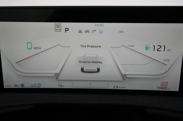 2022 Kia EV6 — photo 5 of 21