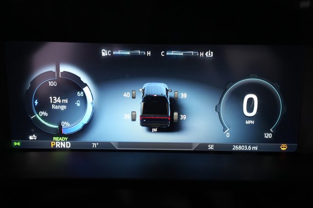 2023 Ford F-150 Lightning — photo 5 of 15