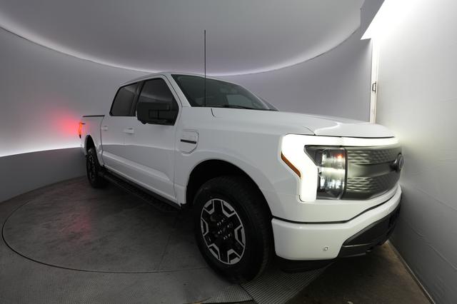 2023 Ford F-150 Lightning — VIN 1FTVW1EL4PWG44413