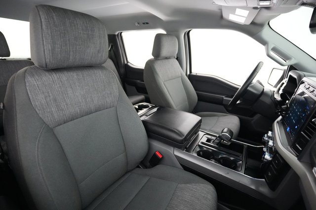 2023 Ford F-150 Lightning — photo 12 of 15
