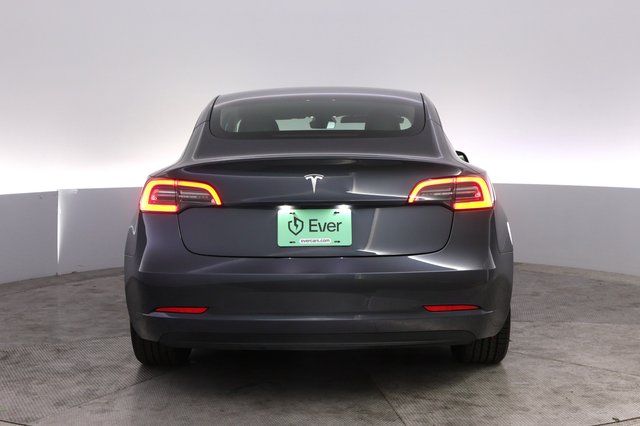 2023 Tesla Model 3 — photo 12 of 24