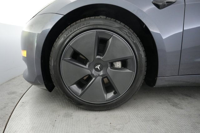 2023 Tesla Model 3 — photo 15 of 24