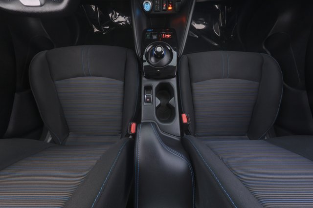 2024 Nissan LEAF — photo 22 of 23