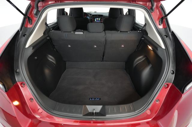 2024 Nissan LEAF — photo 6 of 23