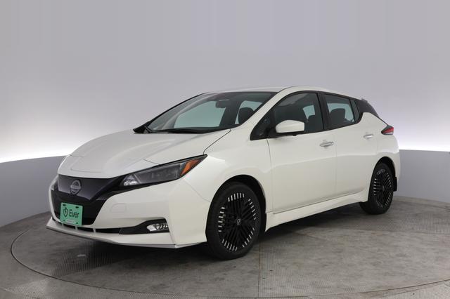 2024 Nissan LEAF — VIN 1N4CZ1CV5RC553731