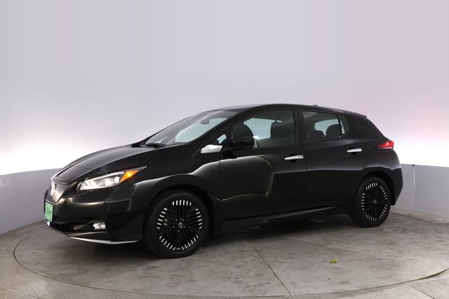 2024 Nissan LEAF — photo 14 of 23