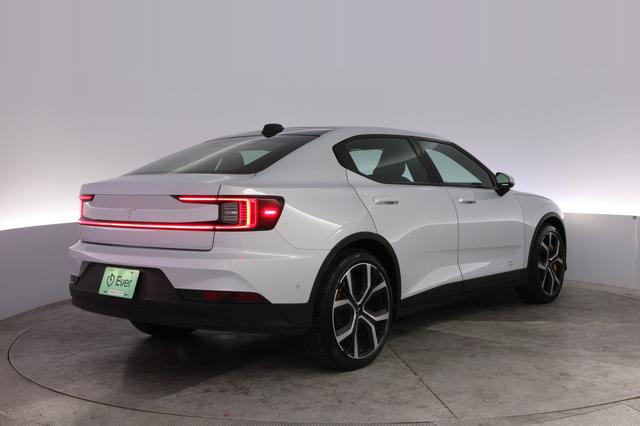 2022 Polestar 2 — photo 2 of 22