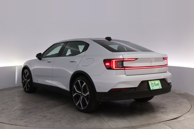 2022 Polestar 2 — photo 13 of 22